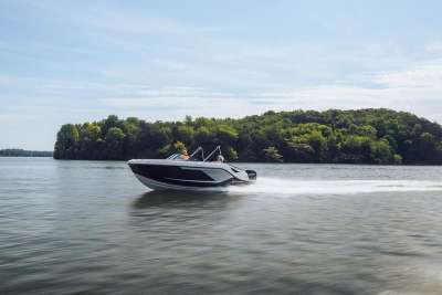 2026 Bayliner D22